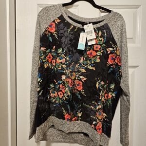 Kut from the Kloth Black Top with Floral Design